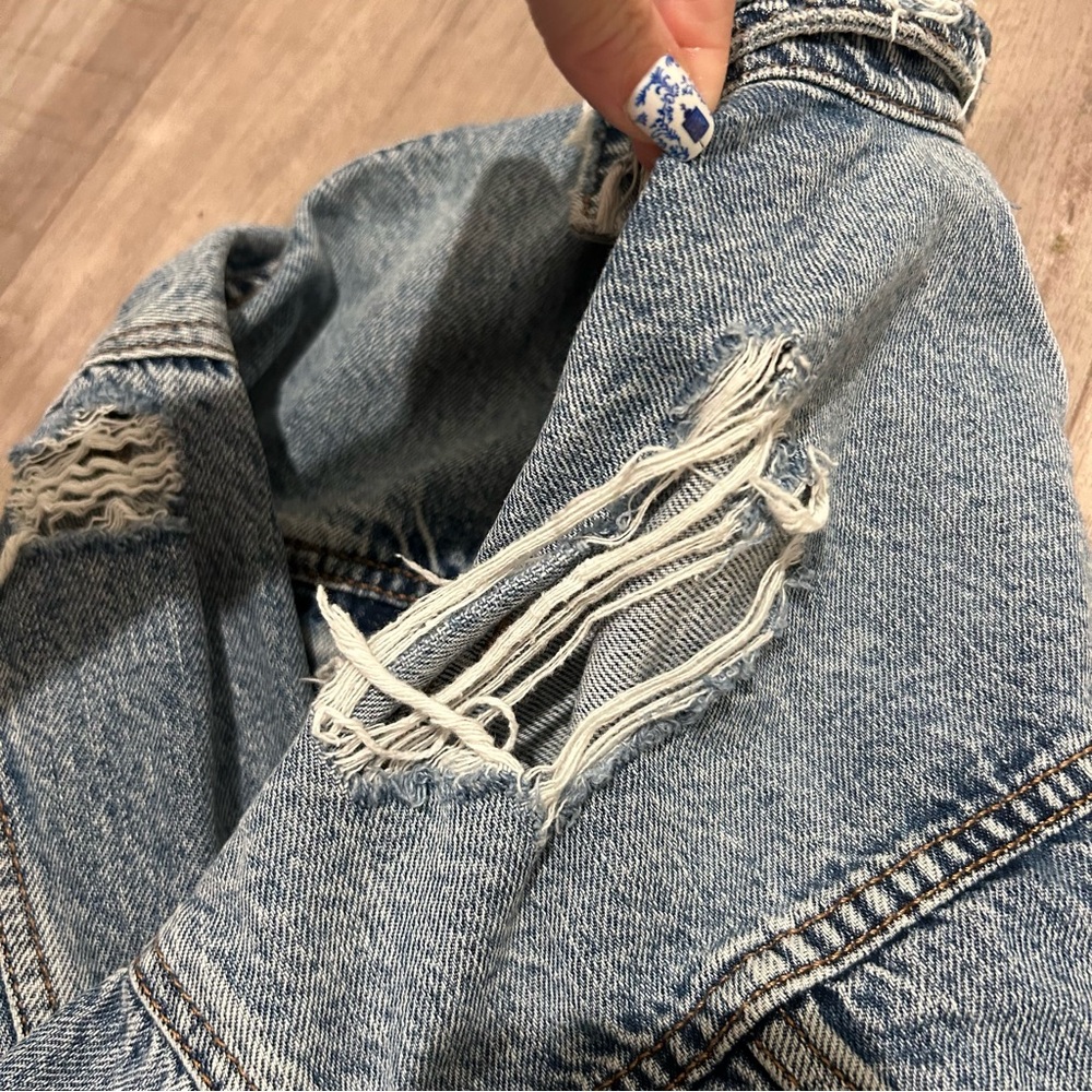 Cropped denim jacket - Picture 3 of 5
